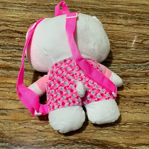 Hello Kitty - Picture 3 of 5